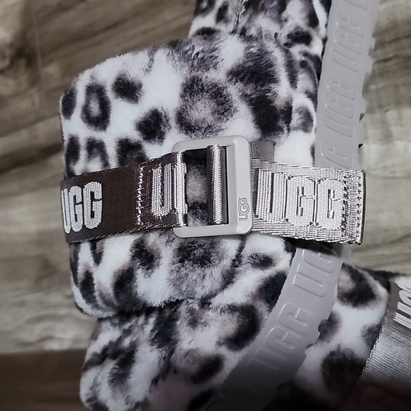 UGG Fluffita Fur Platform Slide Sandals Panther Print Sheepskin Adjustable - Picture 4 of 5